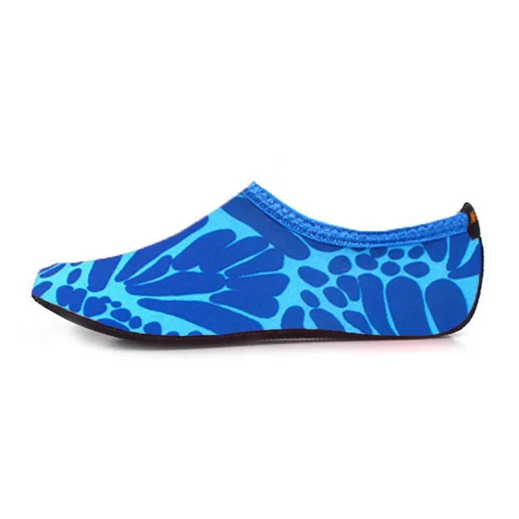 3mm Non-slip Rubber Embossing Texture Sole Figured Diving Shoes and Socks, One Pair, Size:L (Blue)