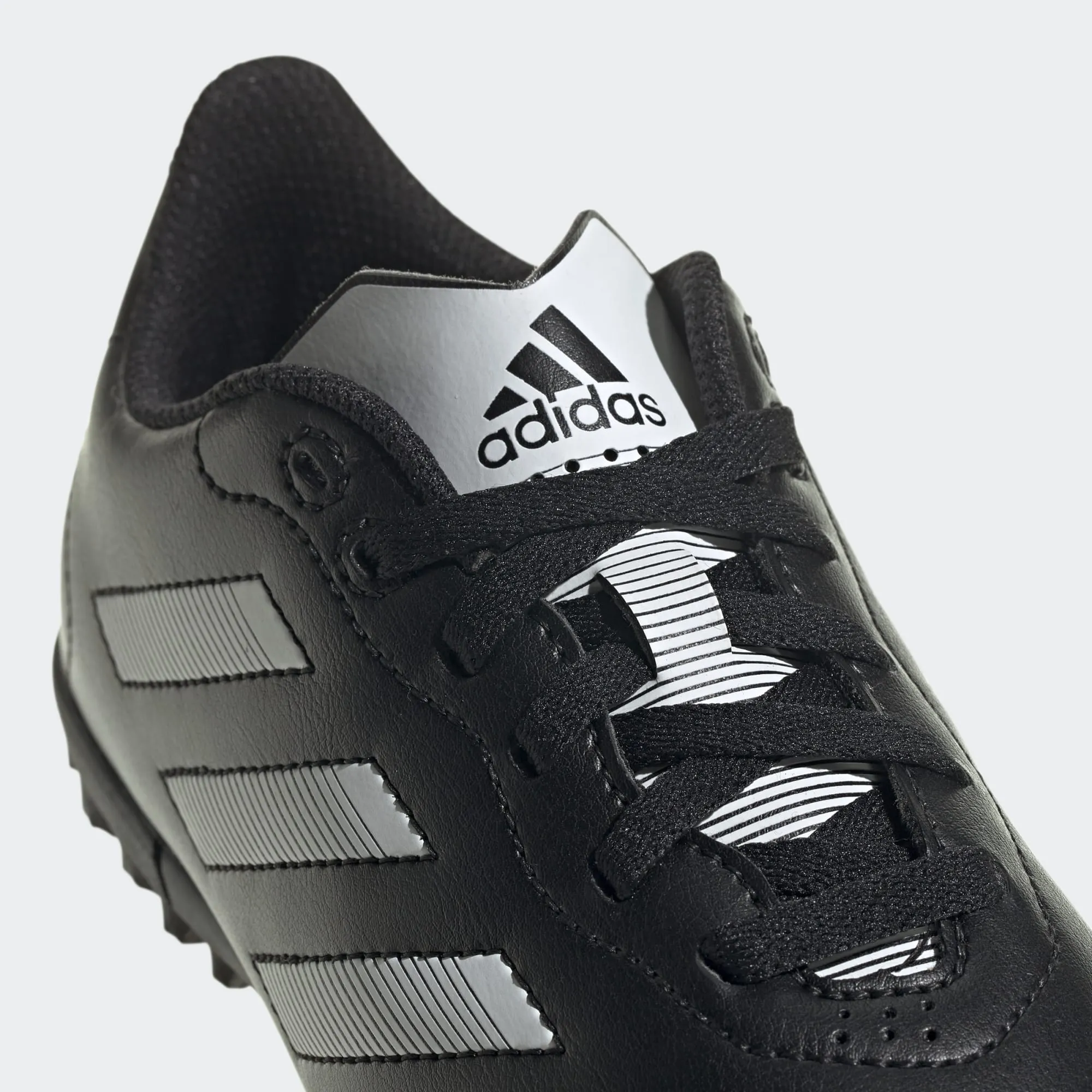 ADIDAS JUNIOR GOLETTO VIII TURF J GY5781