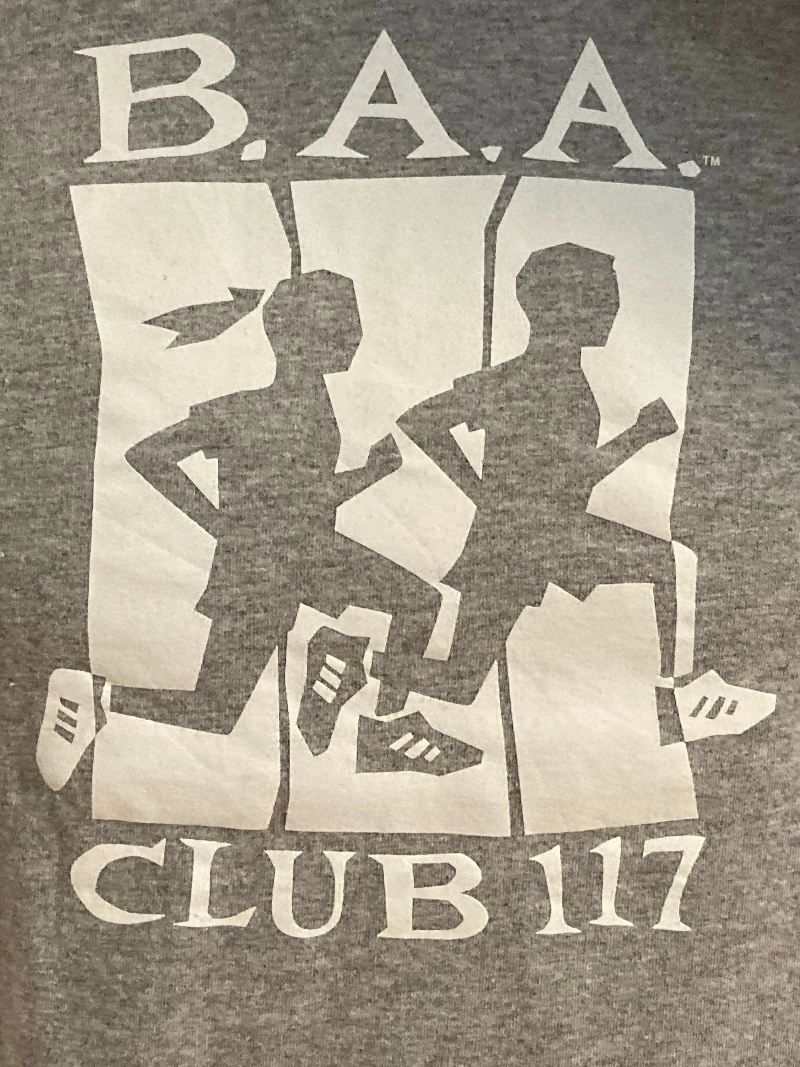 ADIDAS "BAA CLUB 117" 2013 BOSTON ATHLETIC ASSOICATION MARATHON Graphic Print Adult S Small SM Gray T-Shirt Tee Shirt