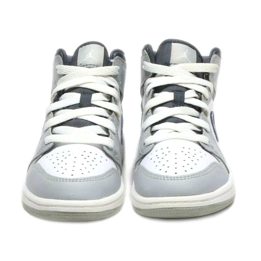 Air Jordan Air Jordan 1 Sneakers Leather Grey Colour For Kids