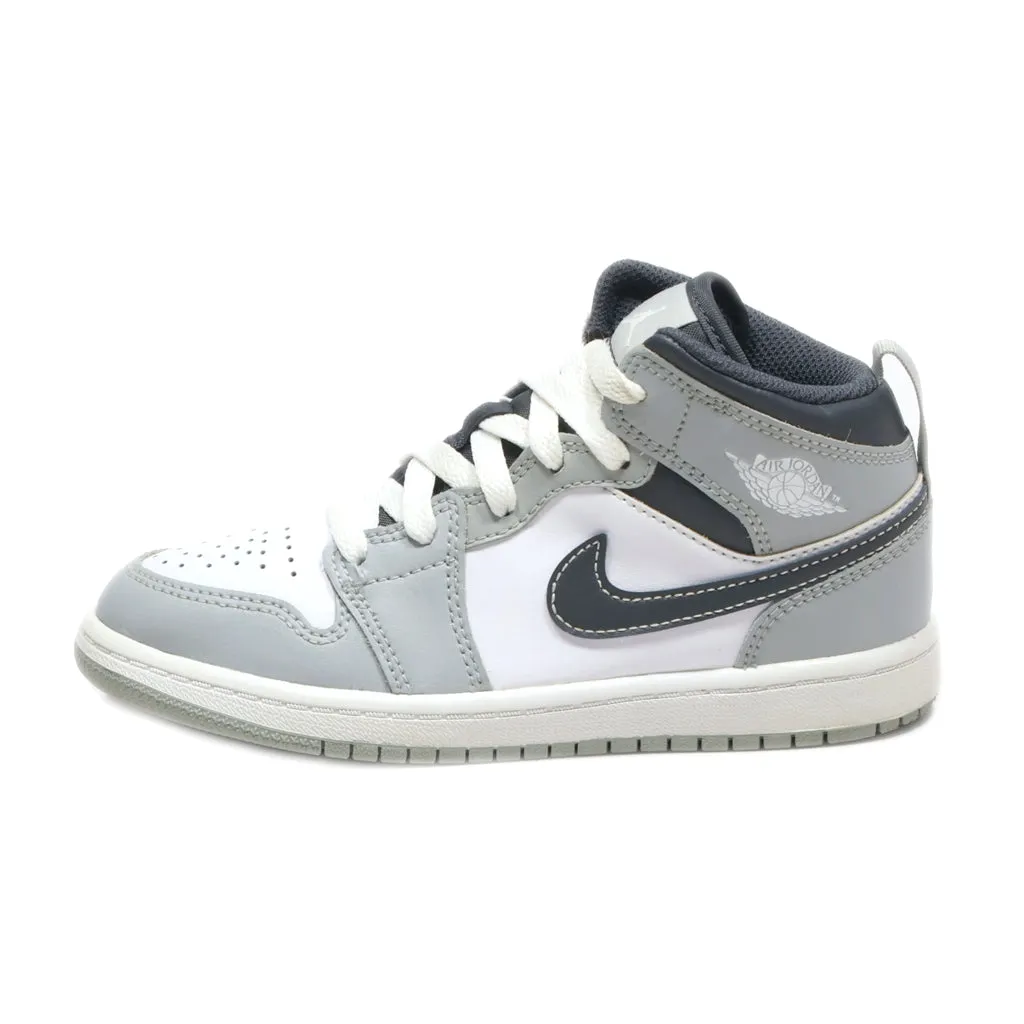 Air Jordan Air Jordan 1 Sneakers Leather Grey Colour For Kids