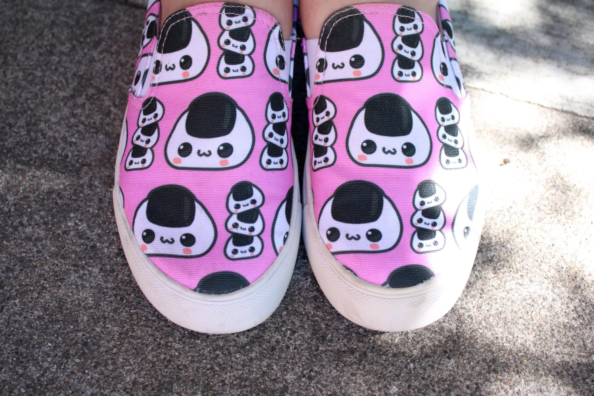 Cute Rice Ball Pink Women's Slip On Shoes