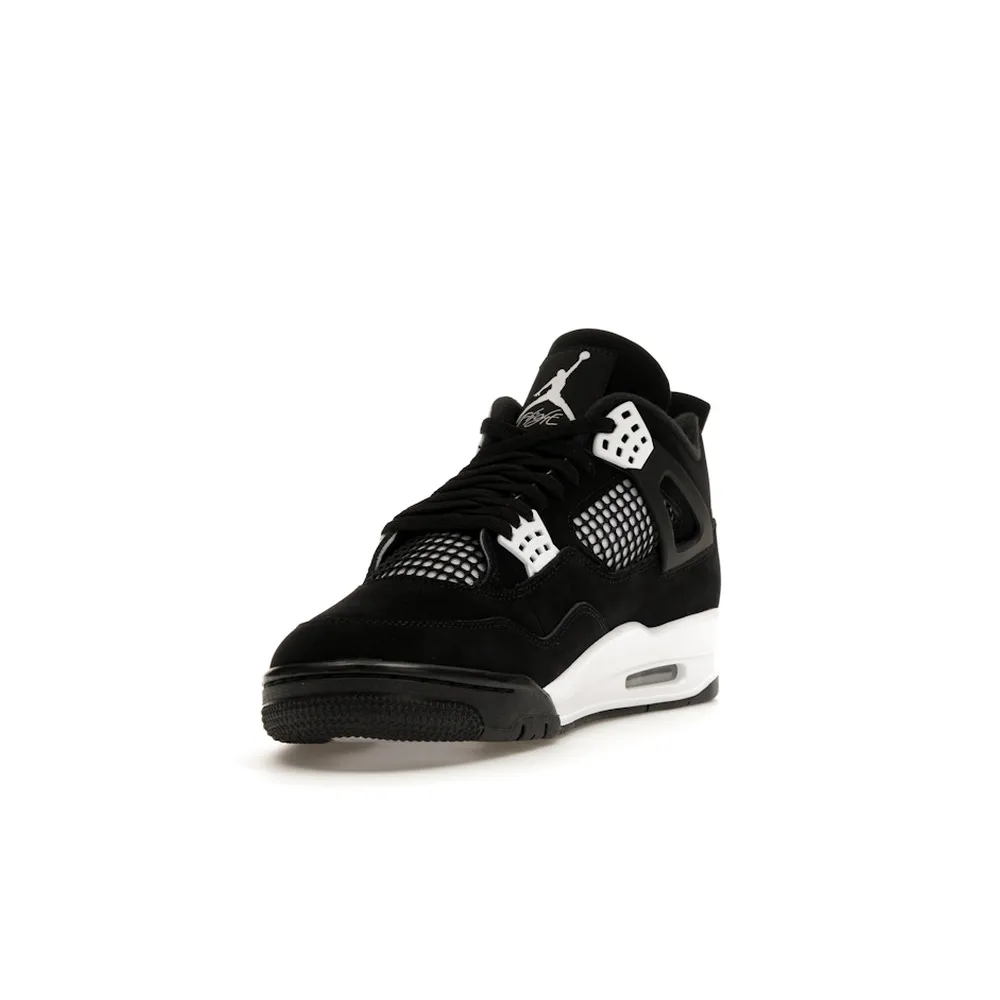 Jordan 4 Retro White Thunder