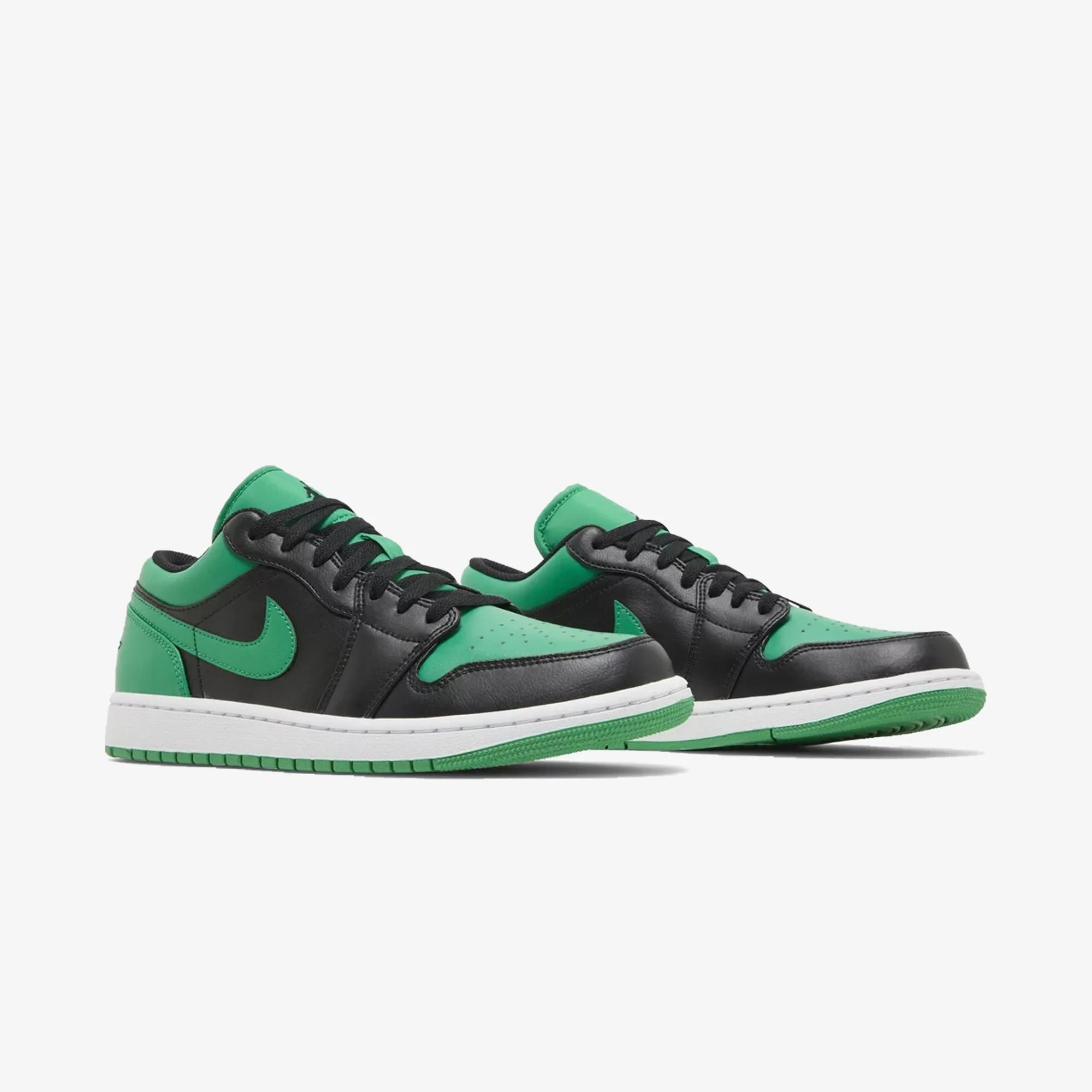 Jordan | AIR JORDAN 1 LOW  { BLACK/BLACK-LUCKY GREEN-WHITE