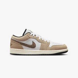 Jordan | AIR JORDAN 1 LOW SE  { HEMP/LT BRITISH TAN-WHITE-BLACK