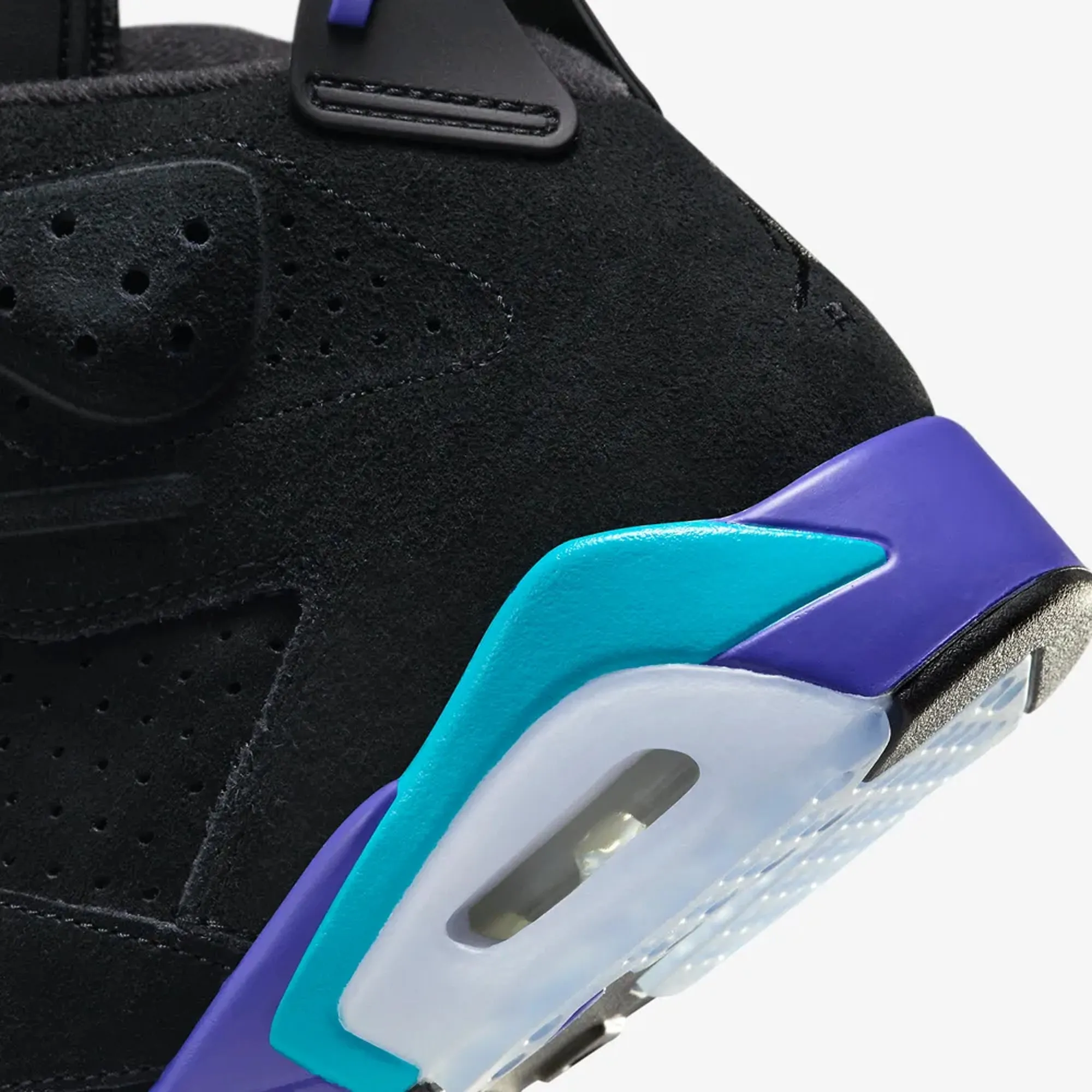 Jordan | AIR JORDAN 6 RETRO  { BLACK/BRIGHT CONCORD-AQUATONE