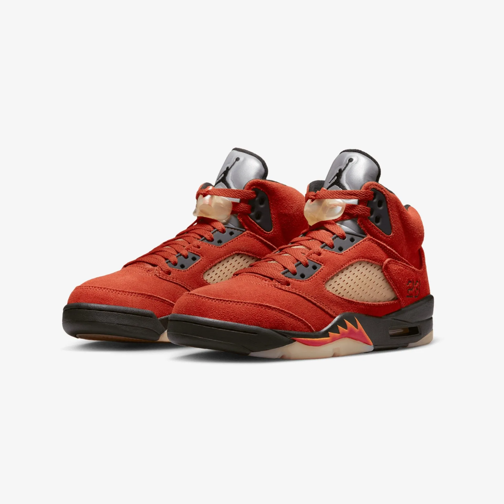 Jordan | WMN'S AIR JORDAN 5 RETRO  { BLACK/FIRE RED