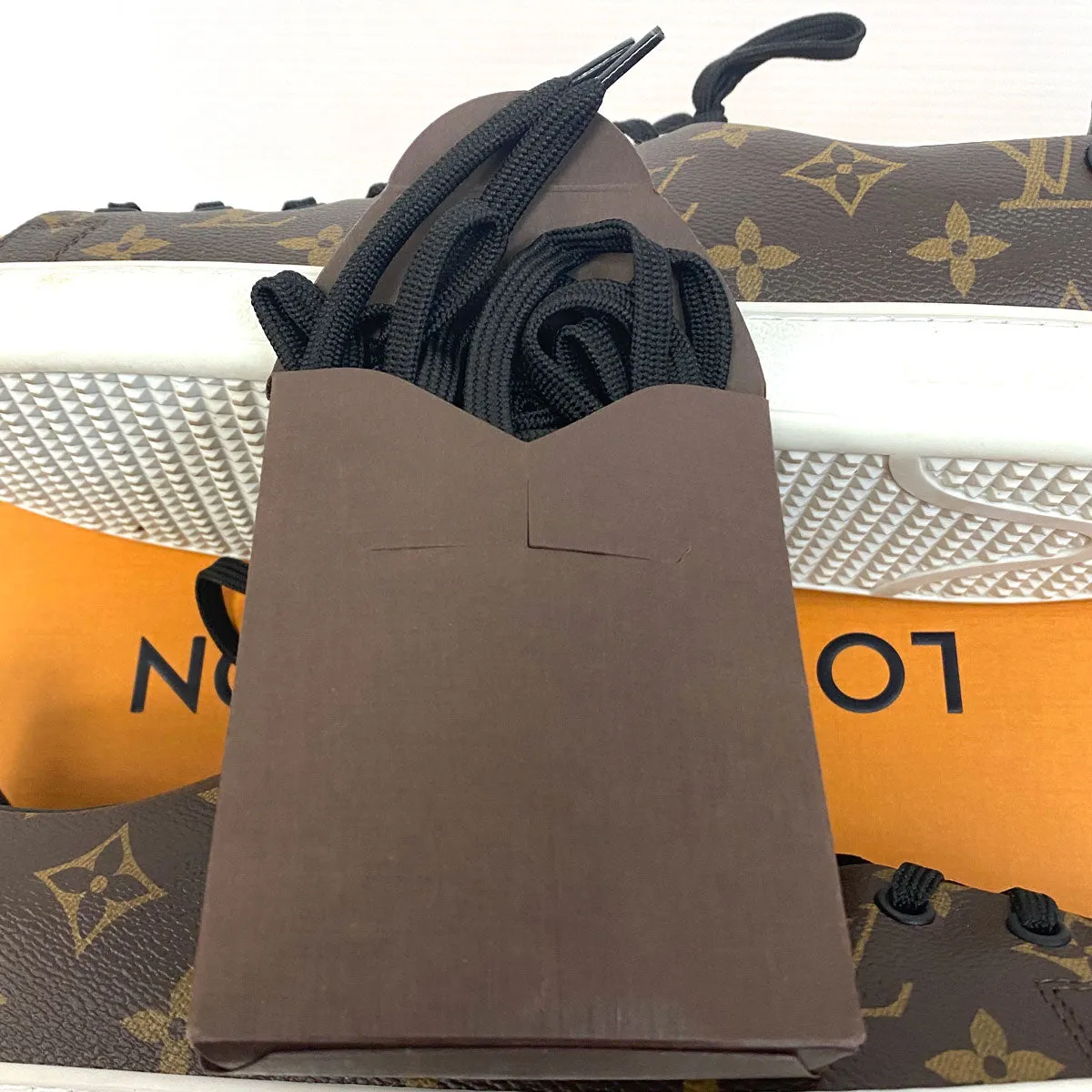 Louis Vuitton Monogram Frontrow Sneakers