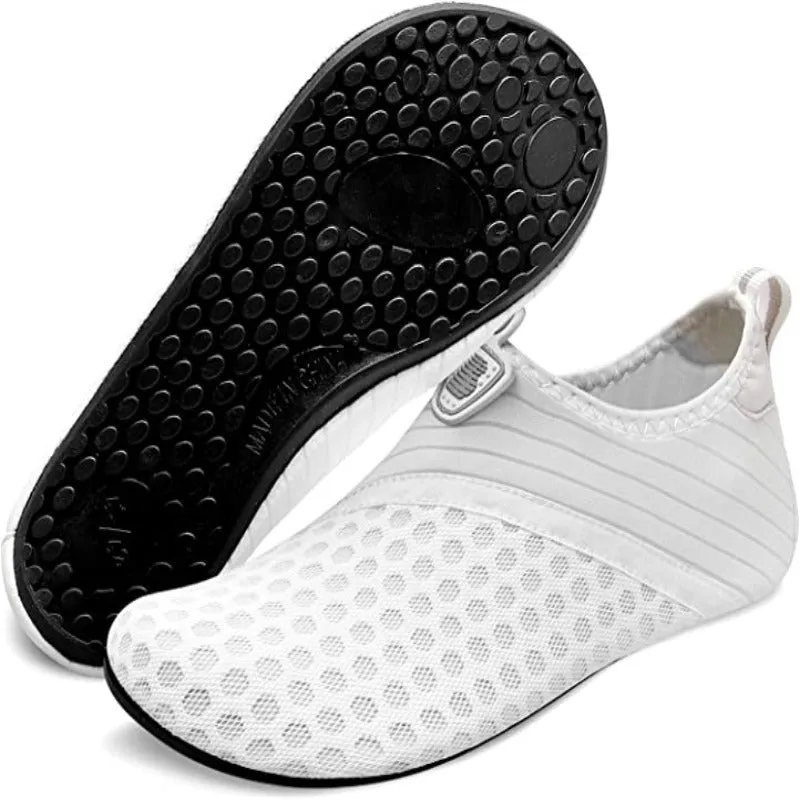 Men And Women Aqua Shoes For Swimming