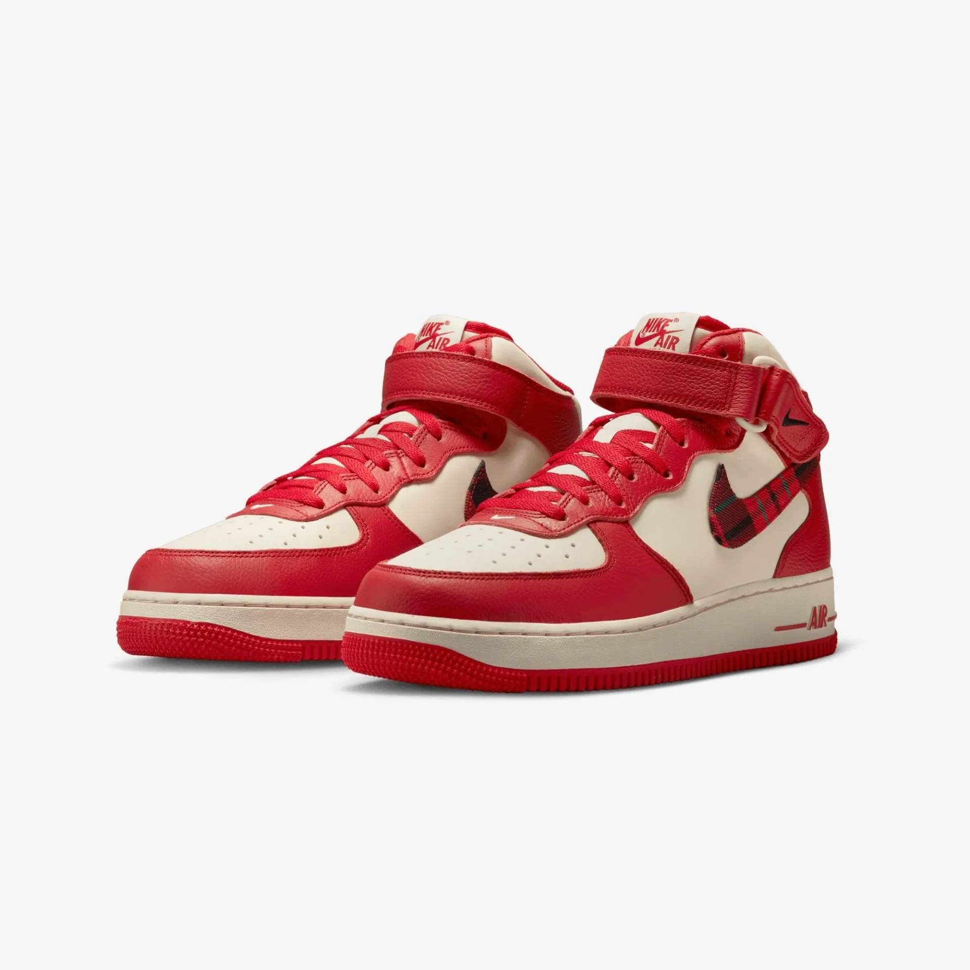 Nike | AIR FORCE 1 MID '07 LX { PALE IVORY/UNIVERSITY RED-BLACK