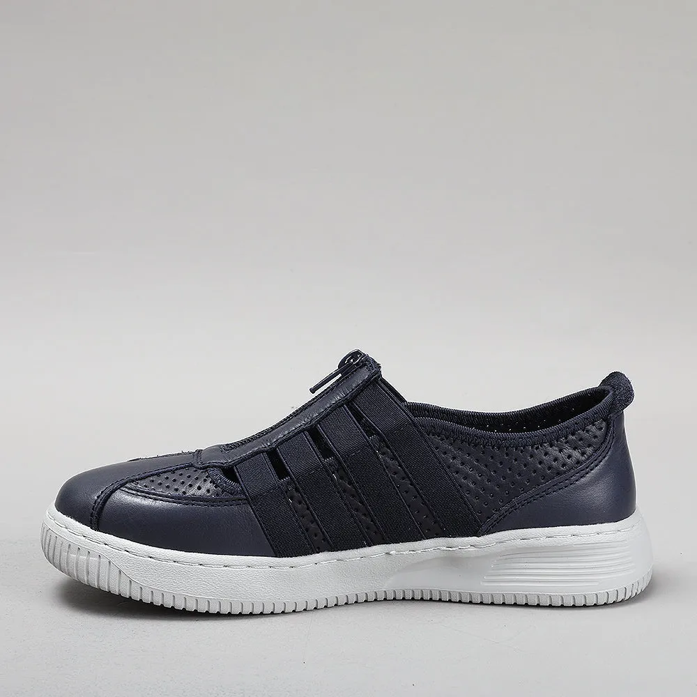 Nikki - Navy/Lt Grey Sole