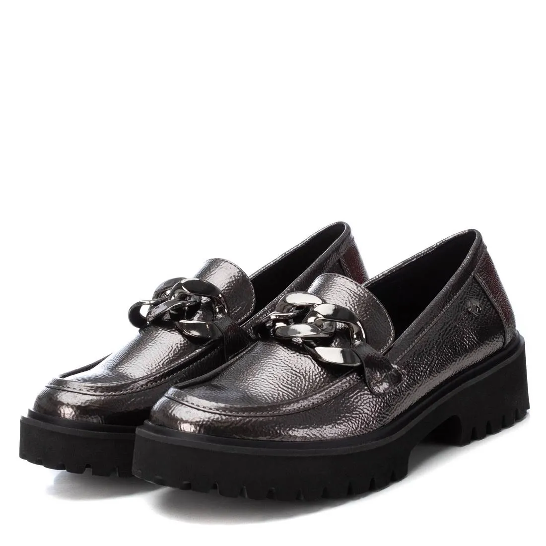 Pewter loafer by xti