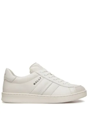 Tennis leather sneakers