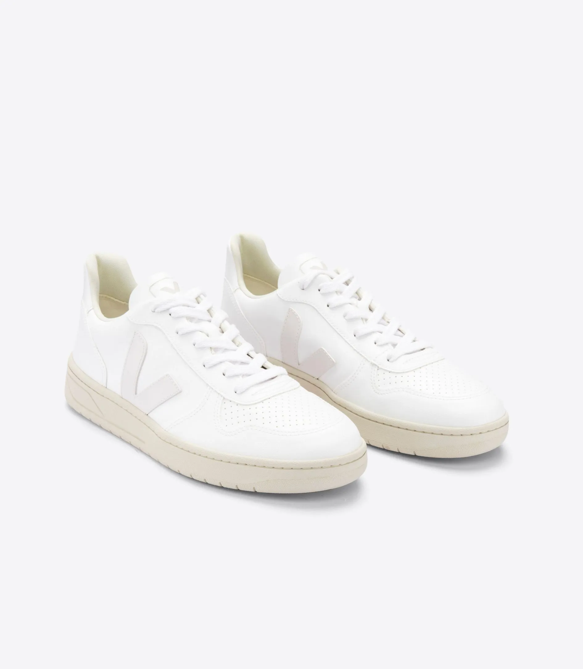 Veja - V-10 CWL in Full White